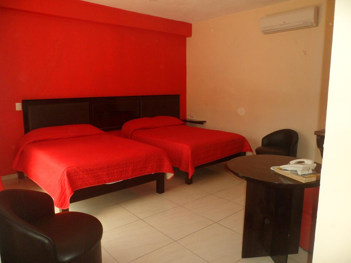 Hotel Rivera Inn Tamazunchale 外观 照片